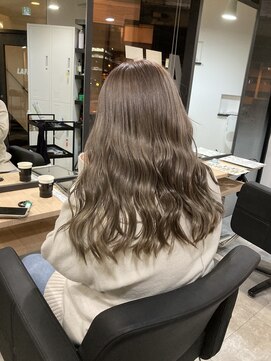 ラフ 難波店(LAFF) #黒髪#ボブルフ#ネビージュ#小顔#ワンレン