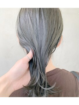 メゾンアクア 表参道(Maison ACQUA) ブリーチなしカラー 透明感 グレージュ