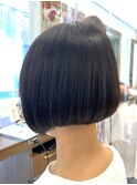 ぱつボブ