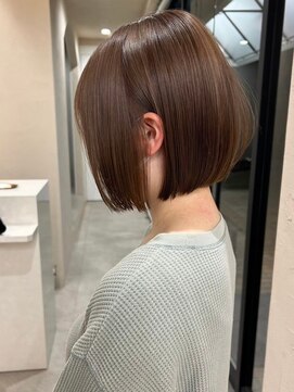 オズ 郡山桑野店(OZ) 郡山顔周りレイヤーボブダブルカラーショートヘアグレージュ韓国