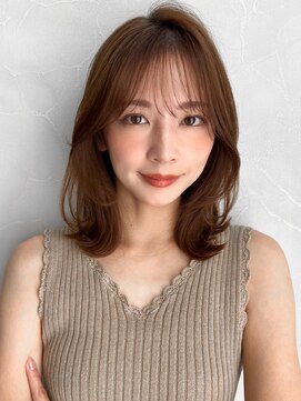 アグノス 青山(Agnos) くびれヘアアプリコットオレンジレイヤーカット