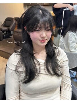 イヴ 原宿(I've) 地毛風艶々ブルーブラック×ハッシュカット