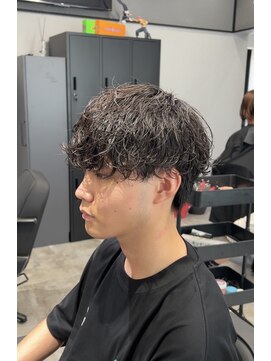 福井メンズシャドウパーマ