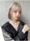 ボブ レイヤー 顔周りレイヤー 小顔カット ブリーチカラー