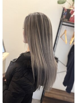 シールドヘアー 沖縄 新都心(C'LD Hair) シルバー◇シャドールーツ