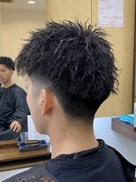 マキシム ナカイ(MAXIM NAKAI)&nbsp;メンズスパイキーショートツイストパーマローフェード