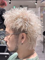 オーシャントーキョー 神戸(OCEAN TOKYO KOBE)&nbsp;ホワイトマレットスパイカーウルフ
