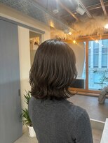 ホロル(horol)&nbsp;大人かわいいくびれミディアム