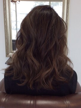 ジャンティ(gentil) モノトーン グレージュカラー