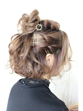 ヘアーガーデン バレッタ(hair garden barretta) ボブスタイルのお団子アレンジ