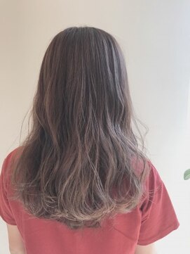 クイントネオリーブ 自由が丘正面口店(quint:neolive) Neolive quint 透け感ベージュ