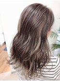 ハイライトベージュ