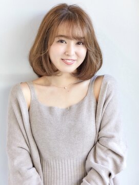 フォンズ(FONS) 大人可愛いオフィスヘア×小顔カットボブ_アッシュベージュ