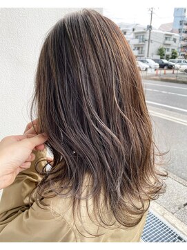 トリート 南行徳本店(TREAT) パールグレージュ