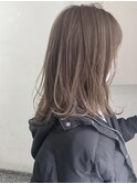 ブリーチなしほつれミディアムレイヤー