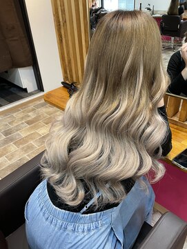 スターリバー(STAR RIVER) シールエクステでグラデカラー