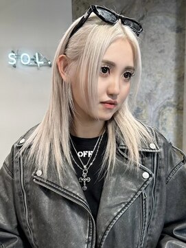 ソル ジングウマエ(SOL JINGUMAE) ミルクティーベージュダブルカラーケアブリーチインナーカラー