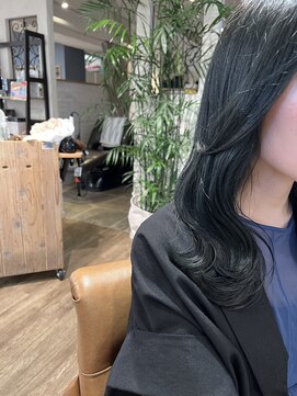 マカナ(makana) ブルーブラック