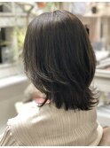 くびれヘア/くびれカット/レイヤーカット/オリーブアッシュ