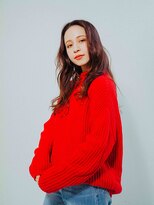 スタリー(Starry)&nbsp;センターパートのウェーブロング【岡山／錦町／ハレマチ通り】