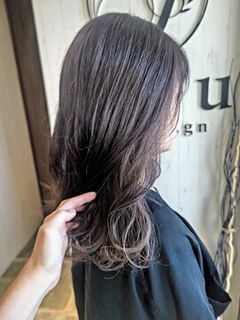 イコウヘアデザイン(icou hair design) ホワイト系インナーカラー