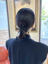 コレットヘア(Colette hair)&nbsp;タイトなシニヨンアレンジ .*。