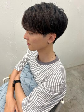 ロミー 本厚木(ROMMY.) マッシュパーマ/前髪パーマ/ハイトーンカラー