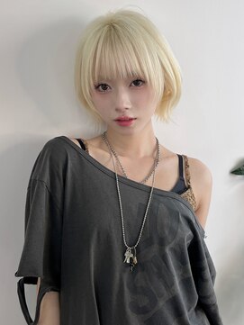 ピープスアンドスー 表参道 渋谷(Peeps&Suu.) レイヤーボブ/くびれヘア/ハイトーン/顔まわりレイヤー