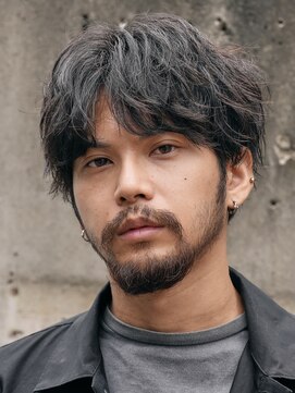 フィフス(fifth) ラウンドマッシュウルフ無造作緩めツイストスパイラルパーマ40代