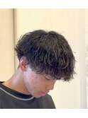 刈り上げセンターパート/波巻きツイストスパイラル/円町