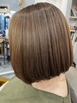 レイリー(LAiLy)&nbsp;ボブ　内巻きボブ　重ためボブ
