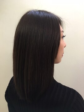 パティオン(PATIONN) まとまりのある大人感上品ミディアムヘアならお任せください。