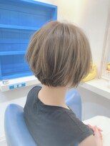 ウーロス(uros.)&nbsp;ショートボブ☆重め