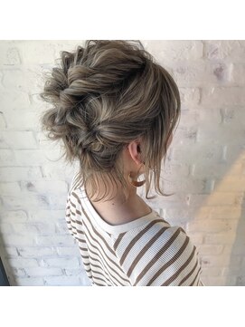 シキ(C key) シルバーアッシュ×ゆるアレンジ