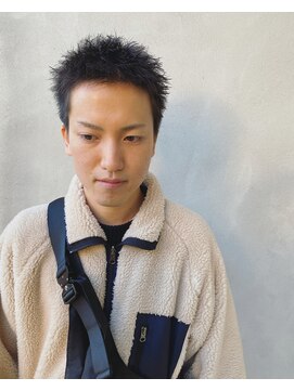 イン(in.) スパイキーショート