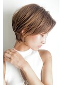 大人可愛い20代30代40代黒髪前下がりショートボブ丸みショート