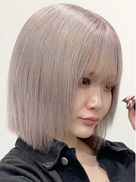 ウィコ 新宿(WICO) ペールホワイト［新宿駅/デザインカラー/シルキーベージュ]