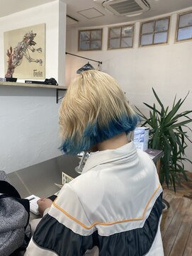 トラッキンアップザパス(TRUCKIN UP THE PATH) ブロンドベージュ