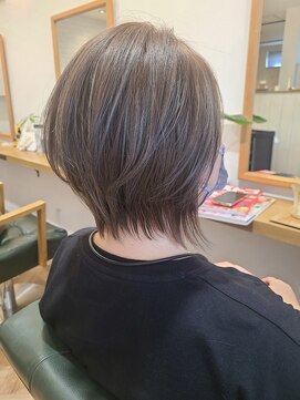 エピック(epic) クールビューティー　大人ショート♪