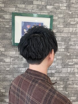 アイアム(Iam...) 緩めツイストパーマ