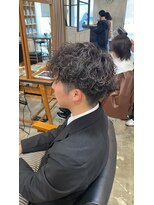 エッジ ヘア メイク(edge hair +make)&nbsp;波巻きパーマ/スパイラルパーマ/刈り上げ