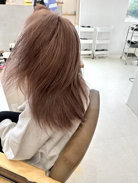 アルーナビューティデザイン ピンクベージュ