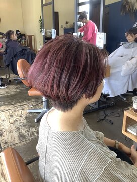 ワラティク(WARATI C) 白髪ぼかしハイライトを活かしたピンクカラー