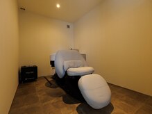 半個室のYUMEシャンプー台でゆったり過ごしていただけます。