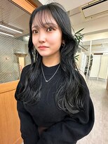 リアン(Lien)&nbsp;ロングレイヤー/顔まわりカット/透明感ダークグレー