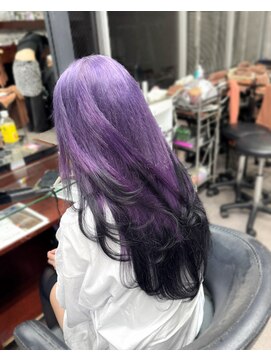 オズ 梅田店(OZ) バイオレット/エクステ80枚/黒グラデーション×レイヤーカット