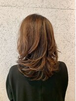 DAMANI 表参道 髪質改善/ヘッドスパ/ハイライト/白髪染め/白髪ぼかし/縮毛矯正&nbsp;似合わせカット/ミディアムレイヤーカット[表参道駅]