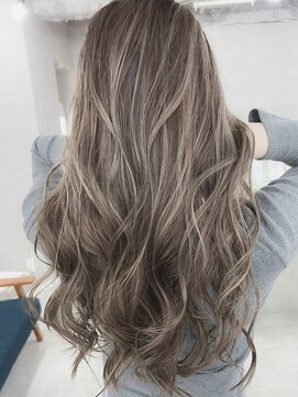 LIAH【リア】【3月上旬NEW OPEN(予定)】 【LIAH】ナチュラル3Dハイライト/白髪ぼかし/髪質改善/本町/a