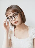 透け感グレージュ × コンパクトボブ