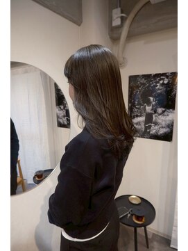 ニード(need) 赤み消し暗髪カラー【大阪/梅田/中津】